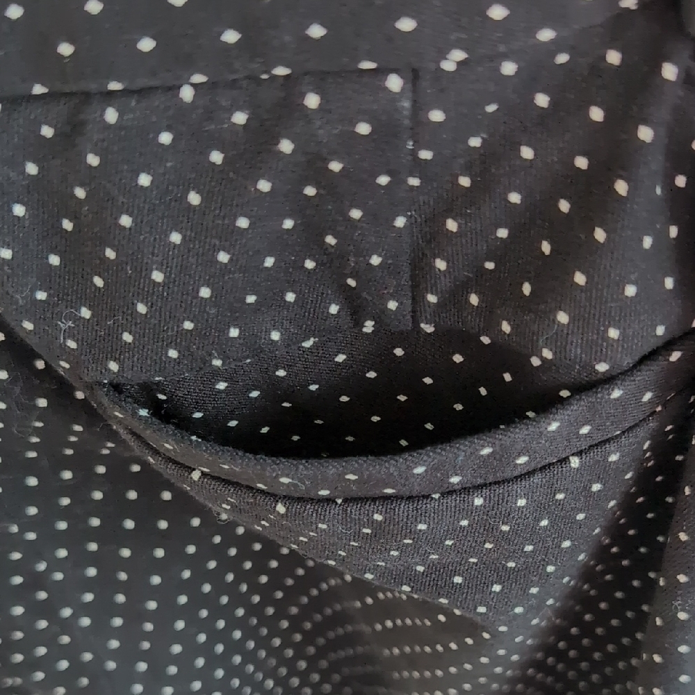 GAP Black and White Polka Dot Women's Pixie Cropped Jeans